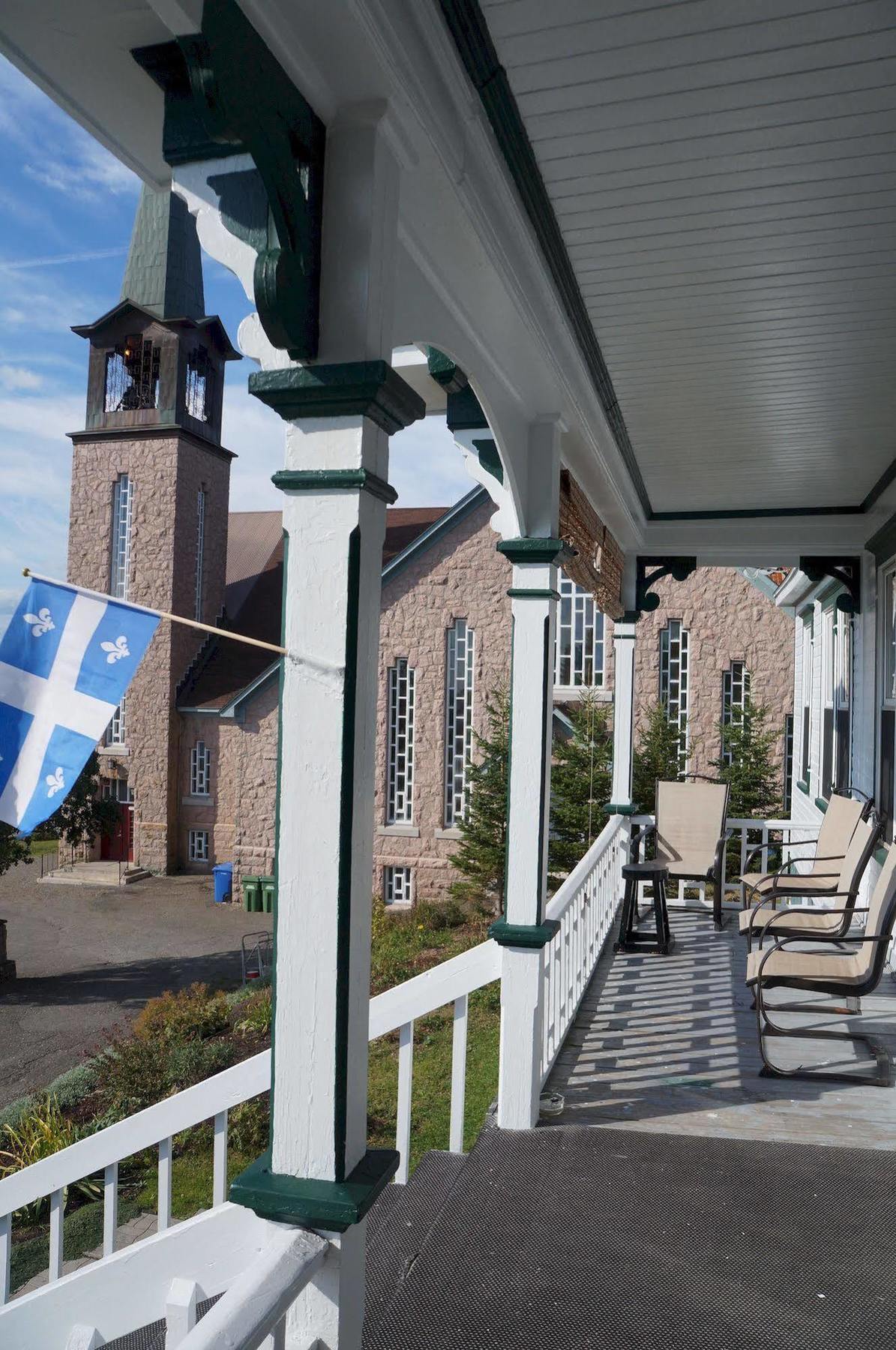 Le Manoir Du Vieux Presbytere Port-Daniel Экстерьер фото